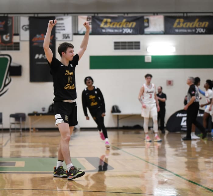 a Roosevelt vs Eastside Catholic boys basketball The Hardwood Invite final Portland Oregon December 20 2023 Taylor Balkom 64